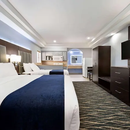 Days Inn & Suites By Wyndham Houston Hobby Airport Esterno foto