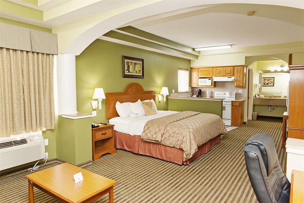 Hotel Days & By Wyndham Hobby Airport 3*