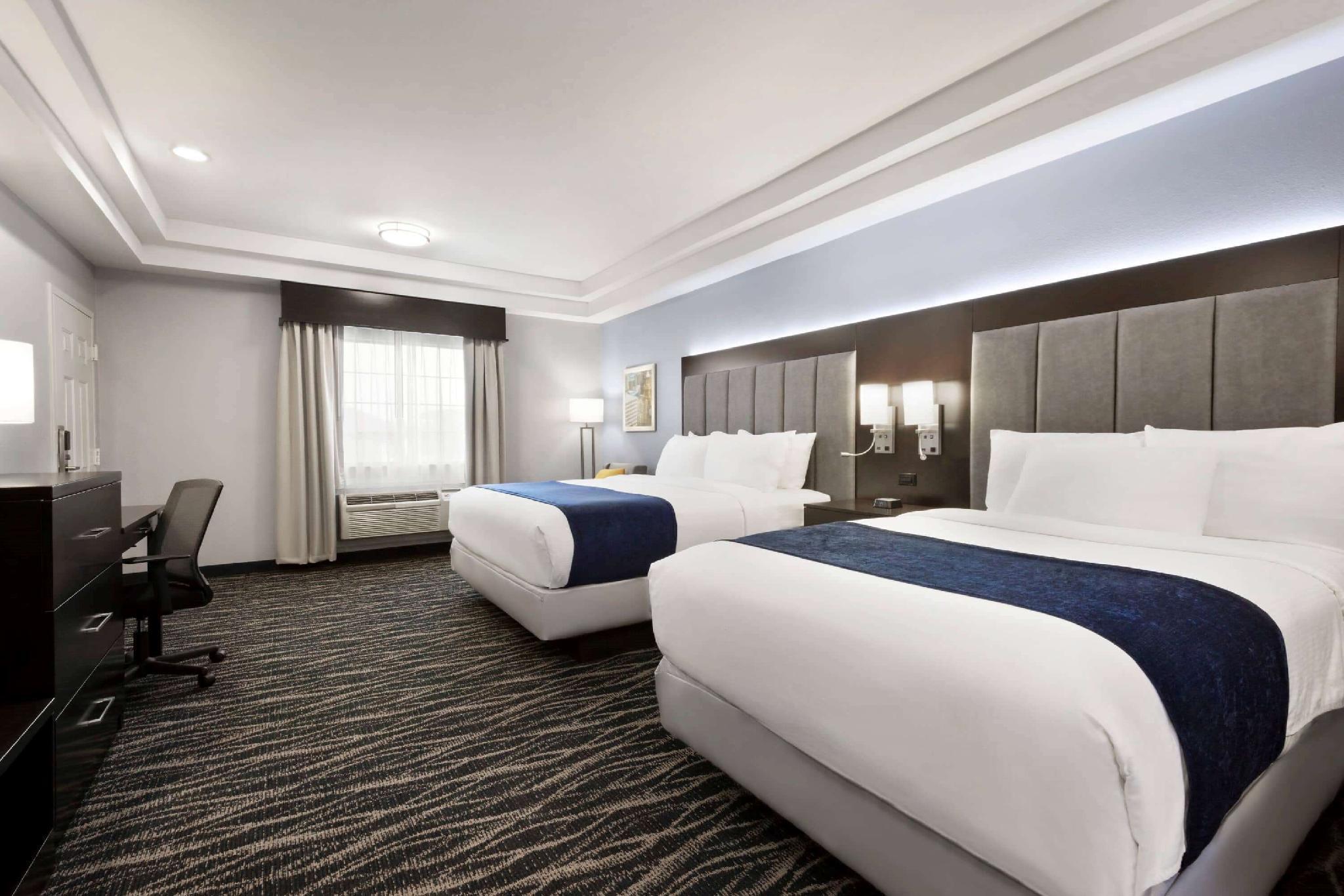 Hotel Days & By Wyndham Hobby Airport 3*